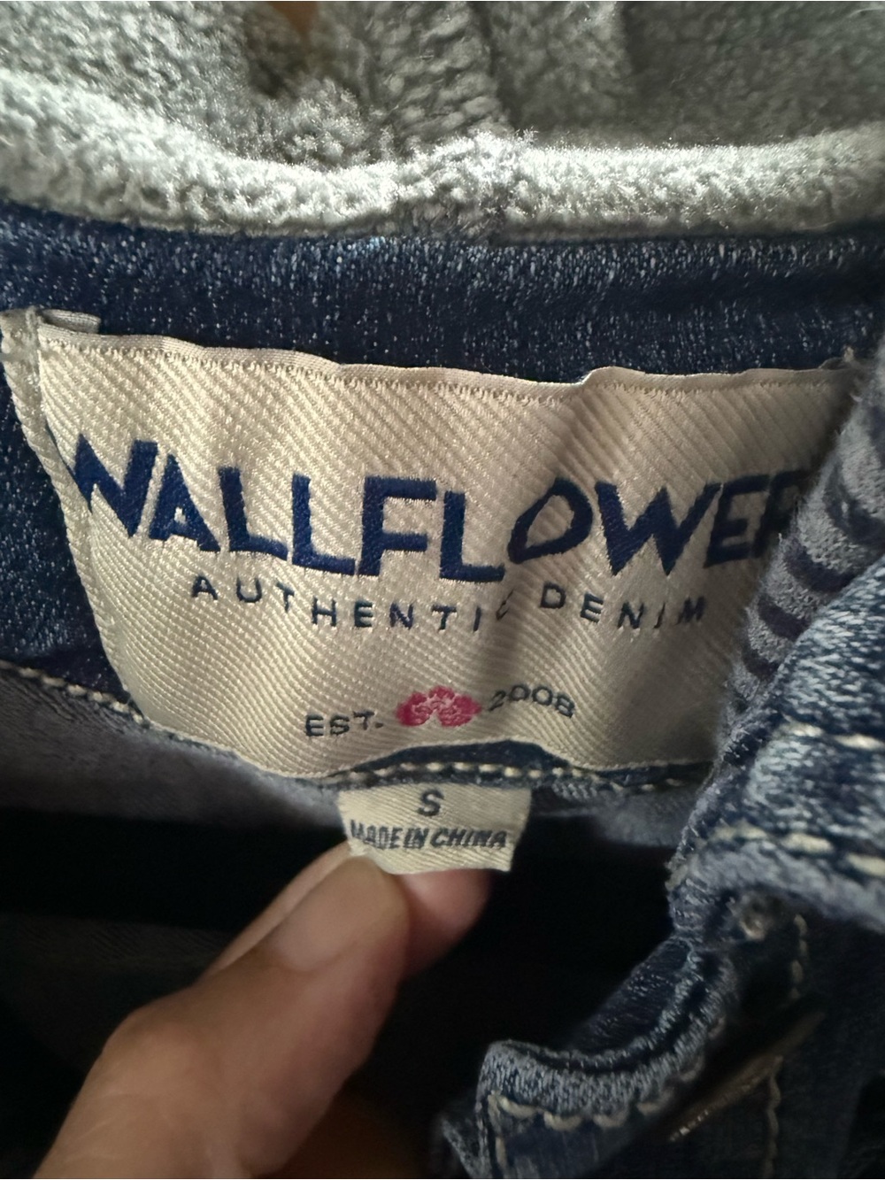 Jeans subcategory identification